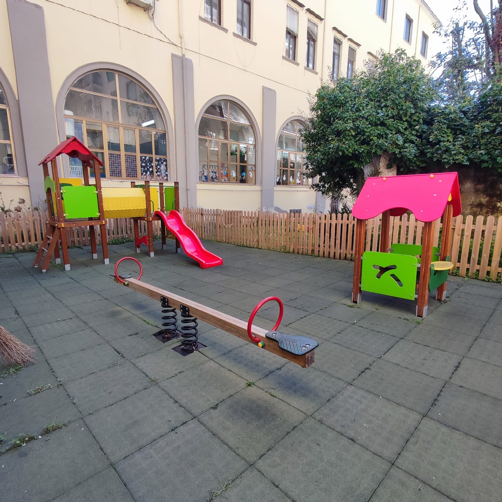 Immagine di 01NIDOMARGHERITA DI SAVOIA