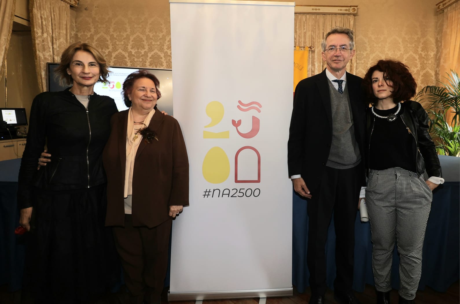 Presentazione del logo "Napoli 2500"