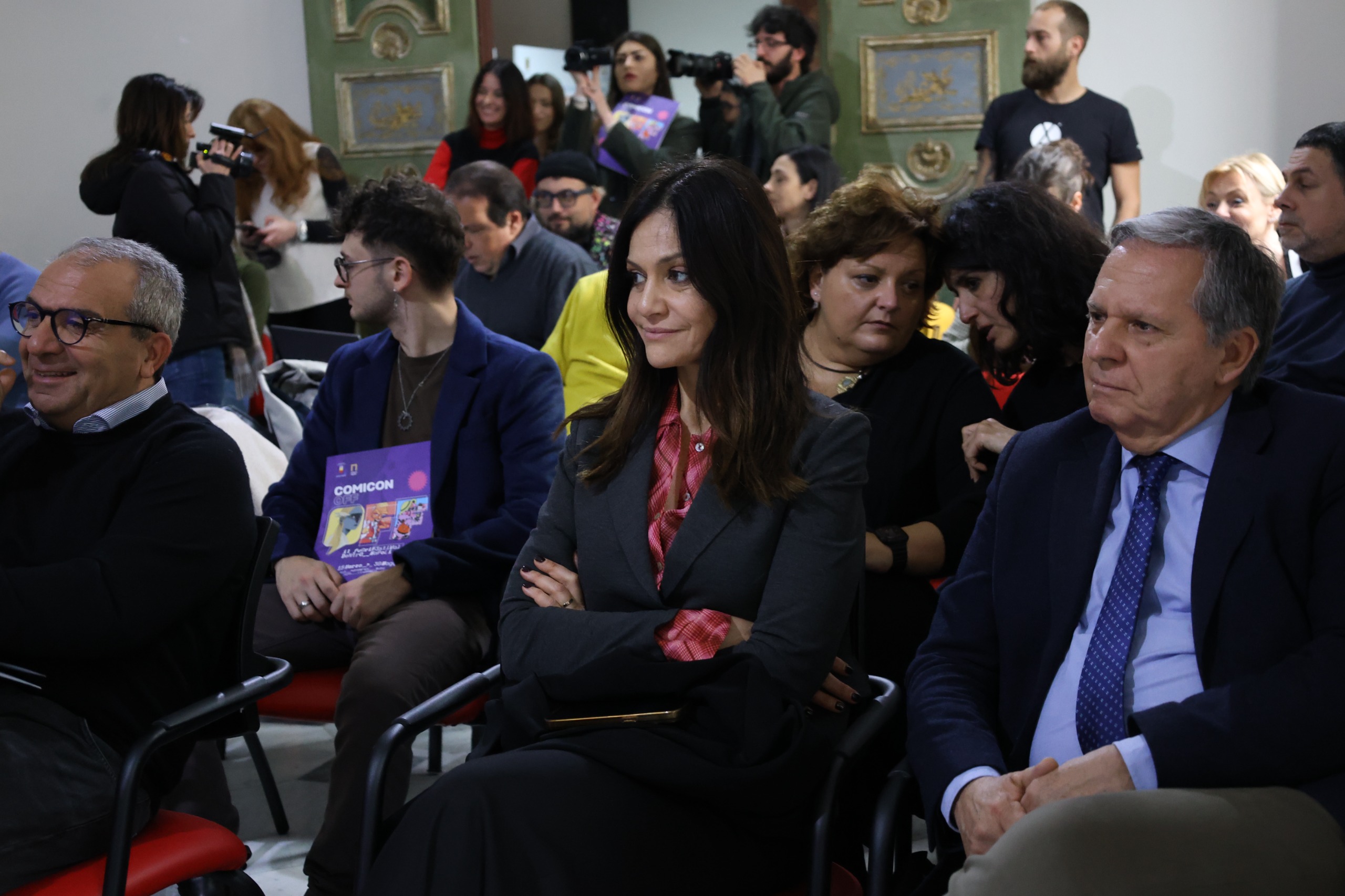 COMIC(ON)OFF 2025 - Il fuori festival dentro Napoli