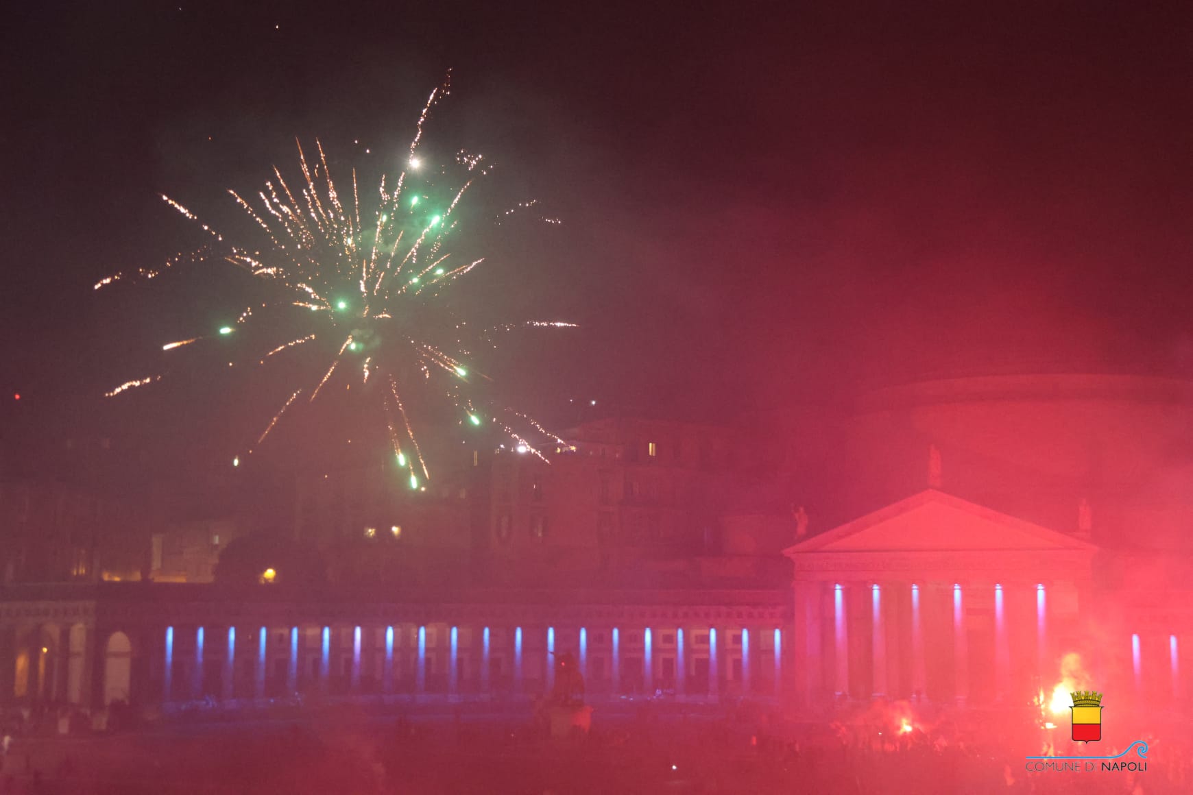 Napoli si risveglia Campione d'Italia!