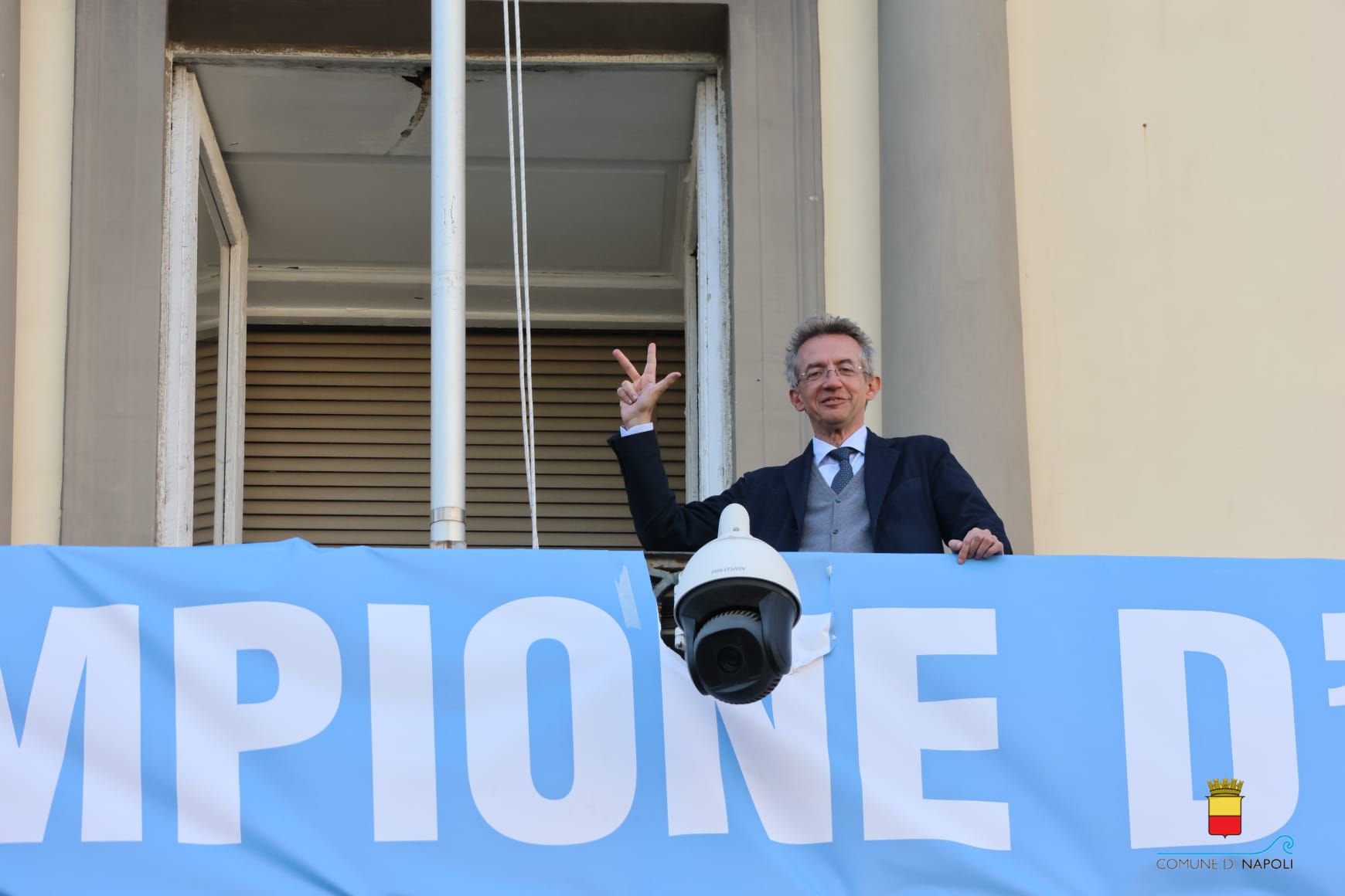 Napoli si risveglia Campione d'Italia!