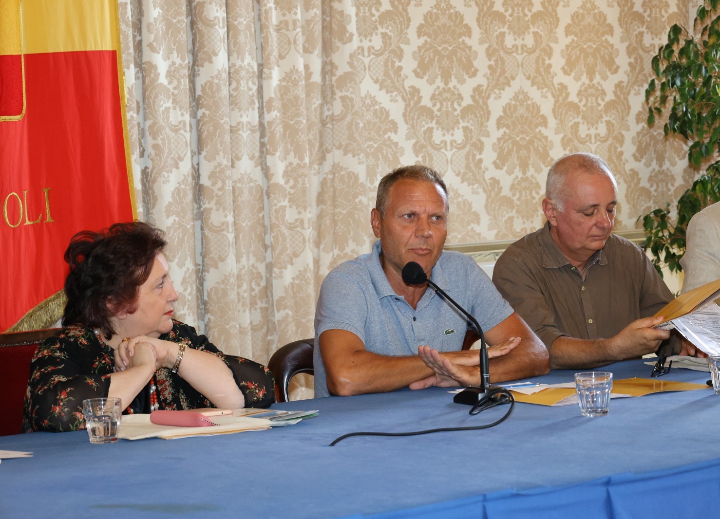 Vedi Napoli d'estate e poi torni