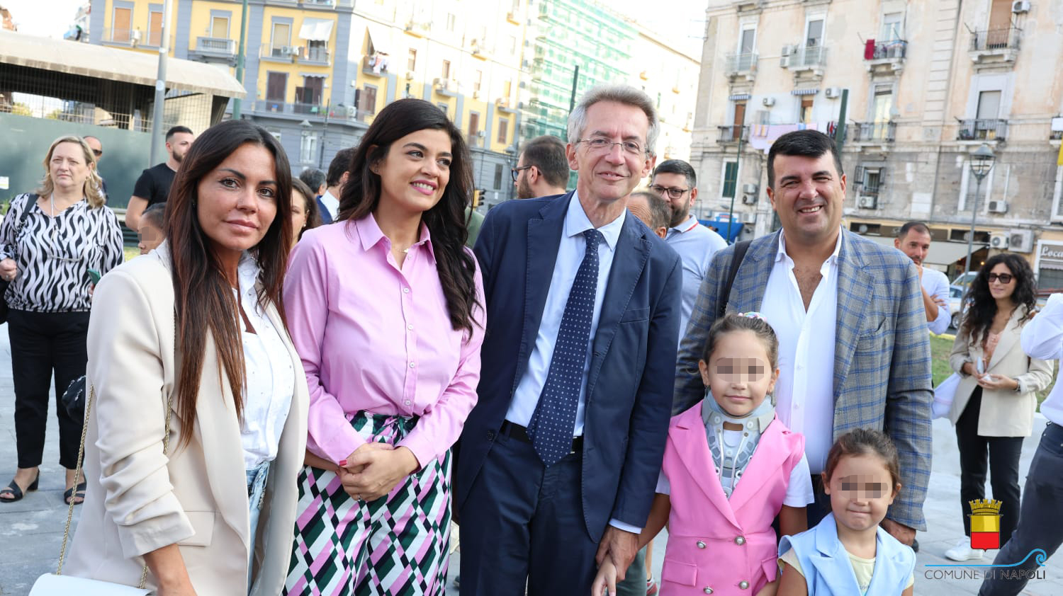 Ripristinate le giostrine e riqualificata l’area verde a piazza Nazionale