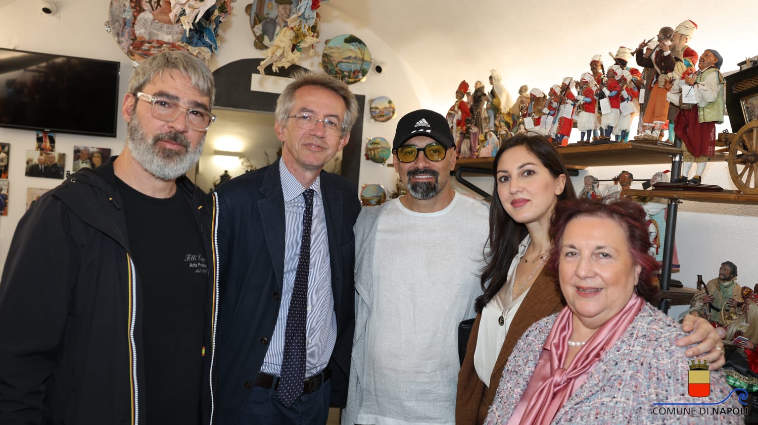 Il sindaco Manfredi e l’assessore Armato incontrano gli artigiani del presepe di via San Gregorio Armeno