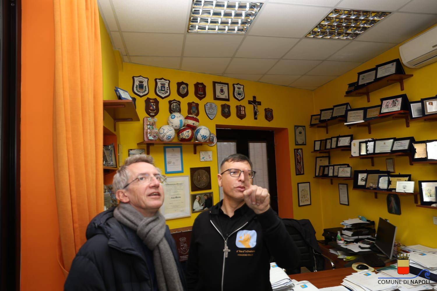 Il Sindaco Manfredi alla 'A Voce d’’e creature Onlus”