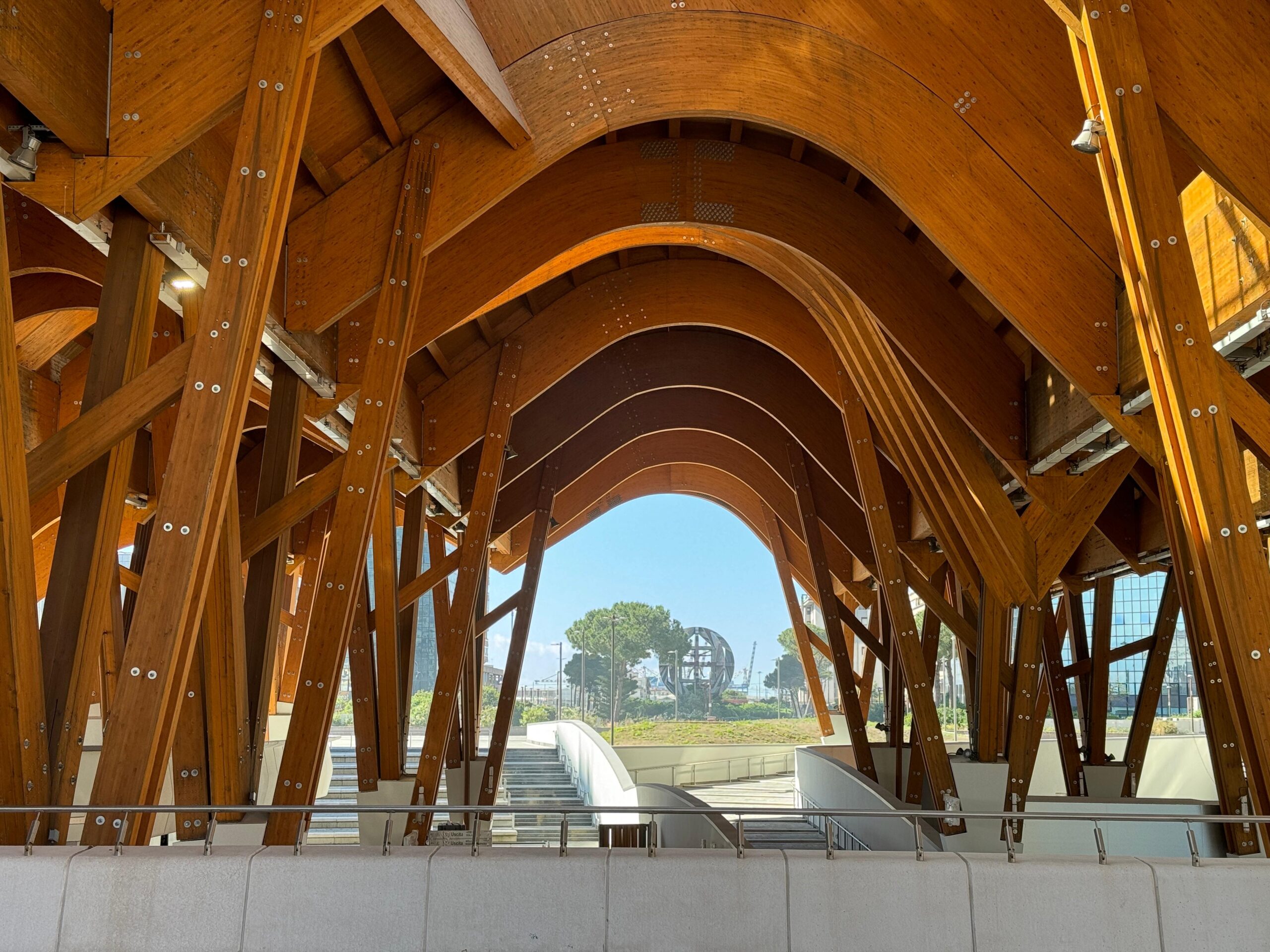 Completati le opere strutturali e gli impianti della stazione metro Centro Direzionale