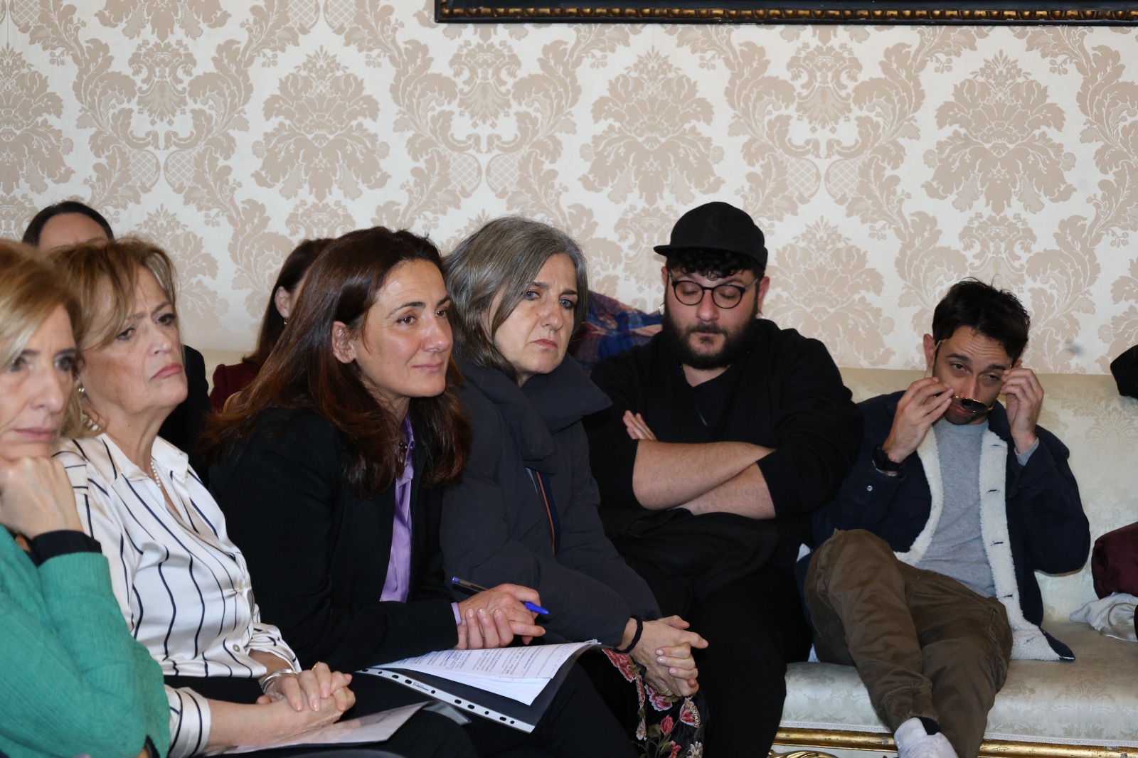 Violenza di genere, aumentano i casi. Parte la rassegna “La donna e il tempo di cambiare”